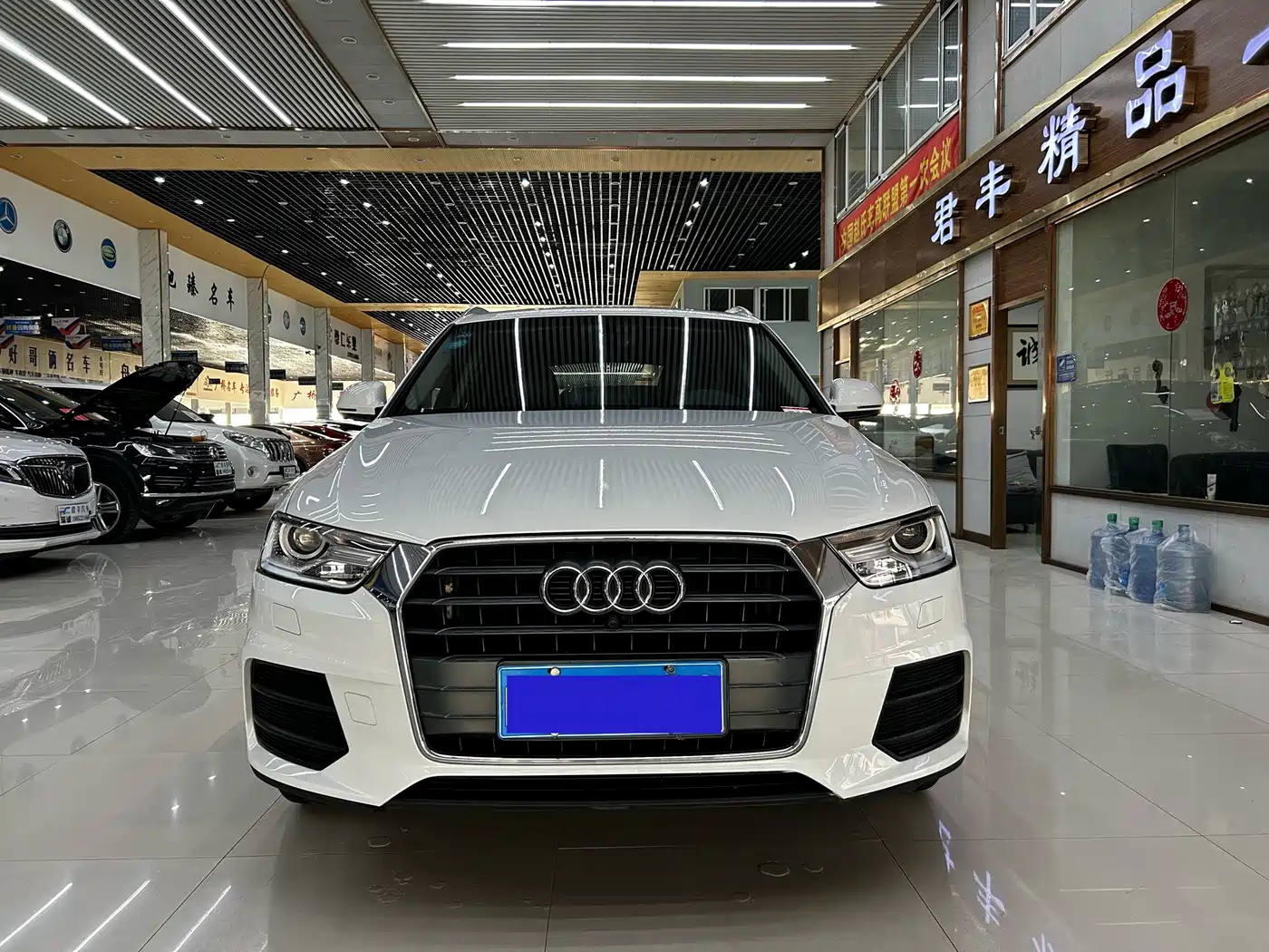 Audi Q3 2018 30th Anniversary Edition 30 TFSI Standard фото 2