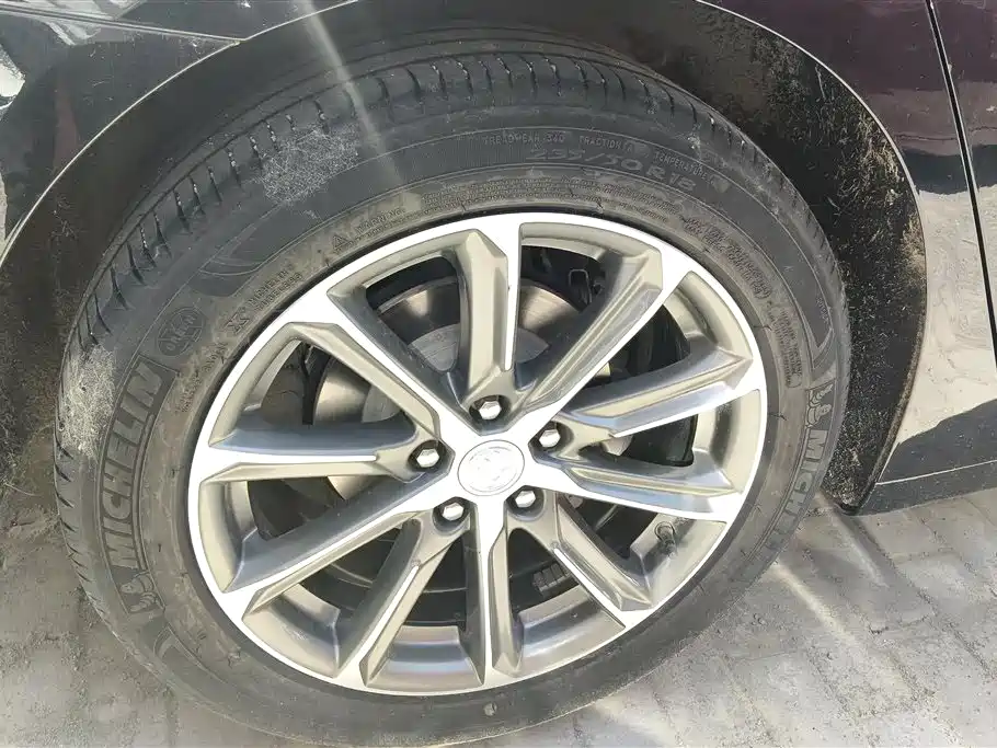 BUICK LACROSSE