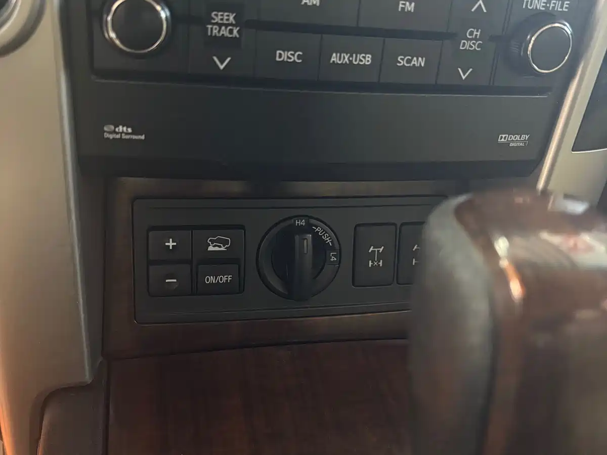 Toyota Prado 2014 4.0L Automatic VX NAVI фото 14