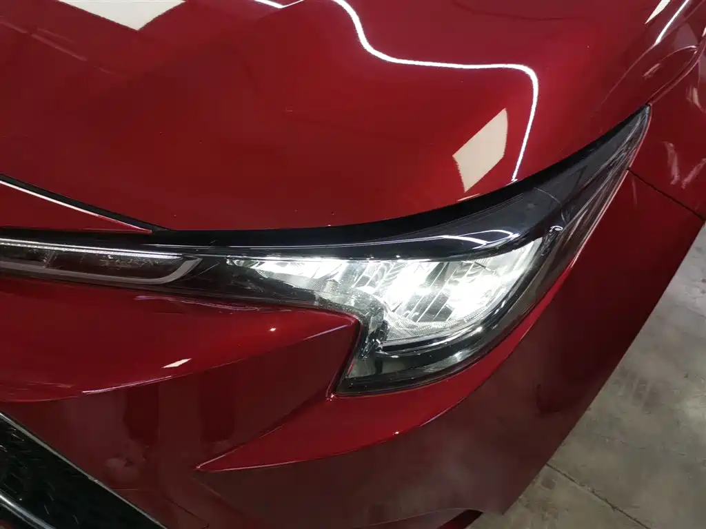 Toyota Levin 2022 185T CVT Luxury Edition фото 24