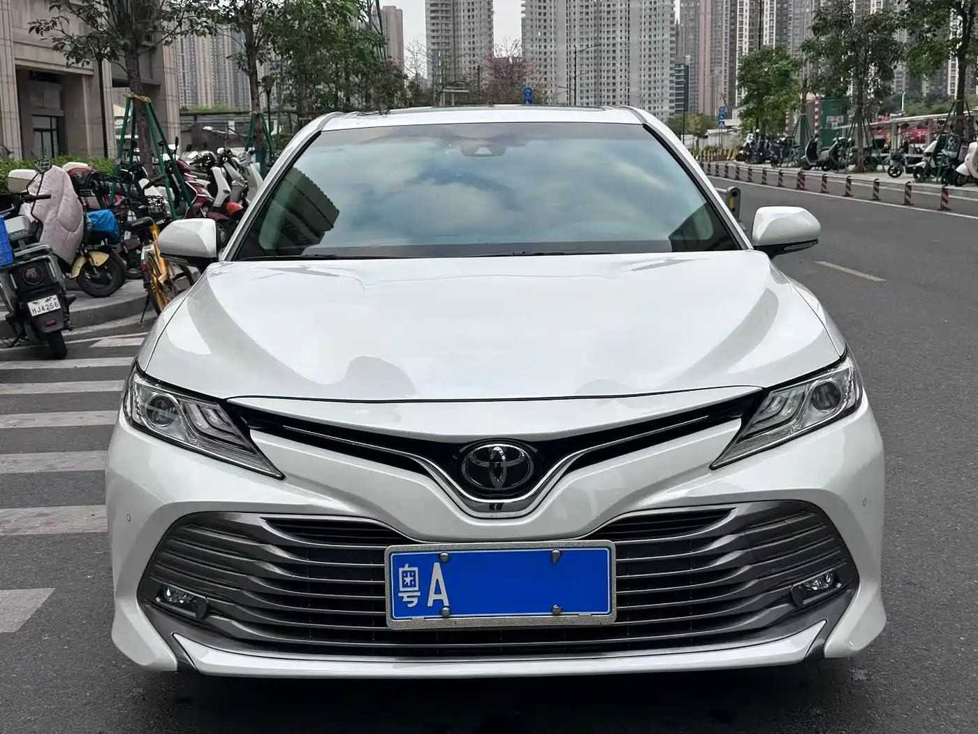 Toyota Camry 2019 2.0G Luxury Edition China VI фото 2