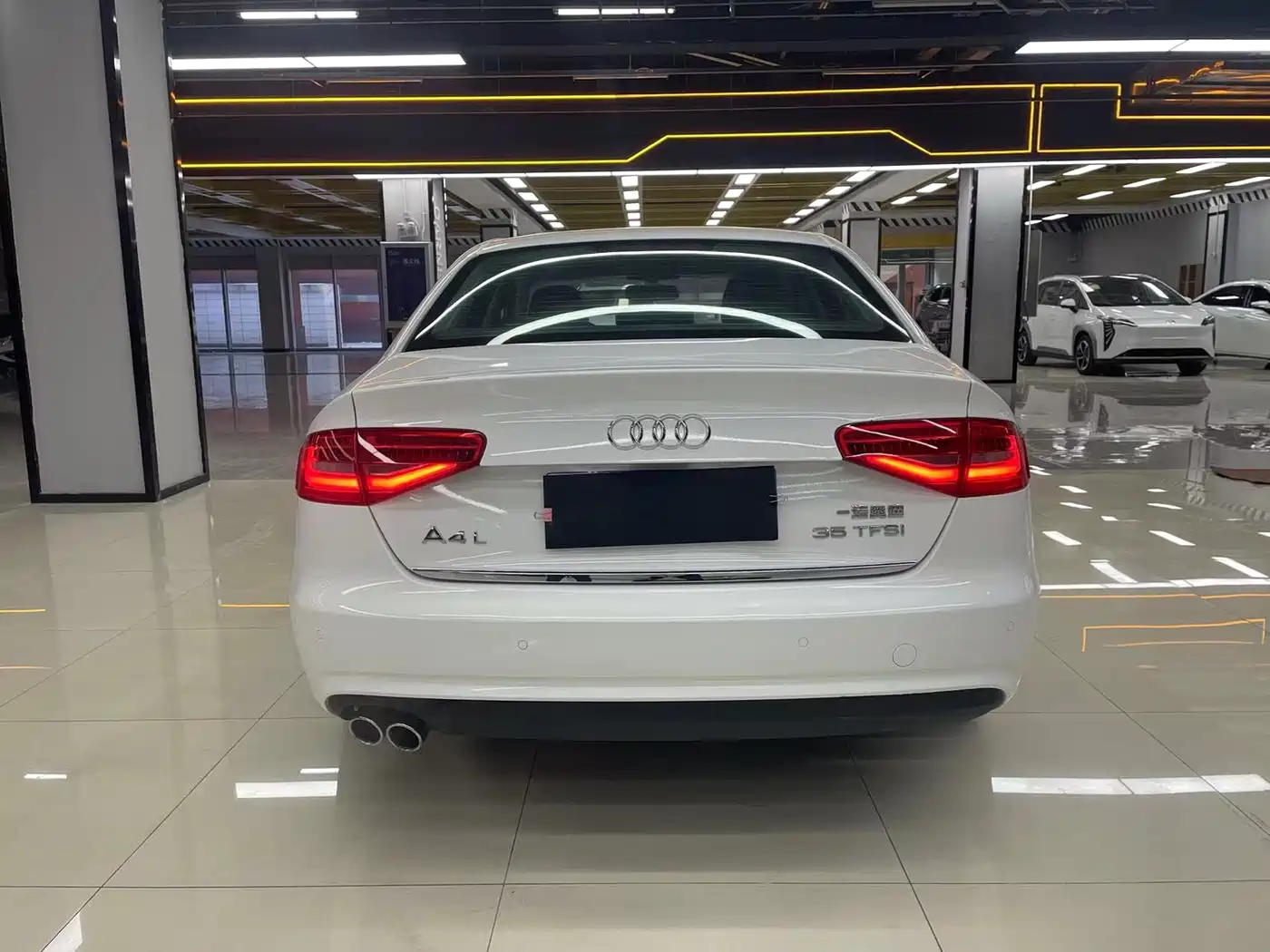 Audi A4L 2015 35 TFSI Auto Standard фото 4