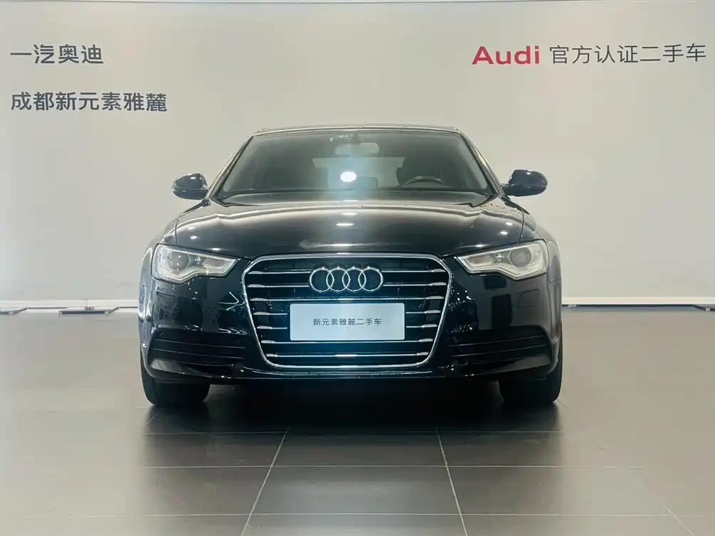 Фото 2 - Audi A6L