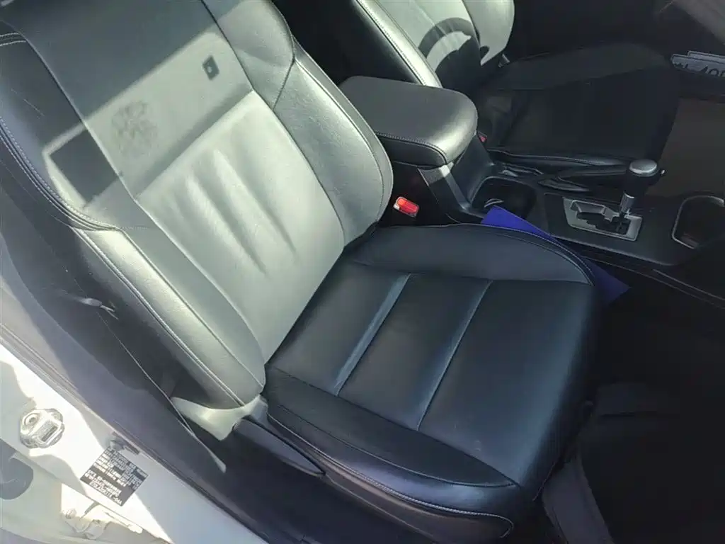 Toyota RAV4 Rongfang 2016 2.0L CVT 2WD Smart (China V) фото 25