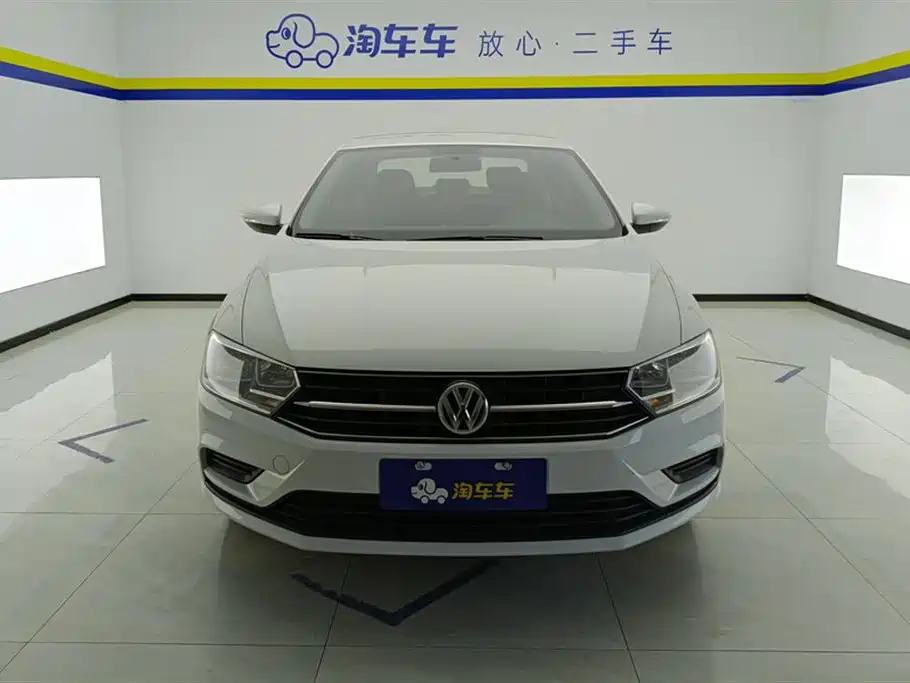 Volkswagen Bora 2018 1.5L Automatic Fashion фото 2