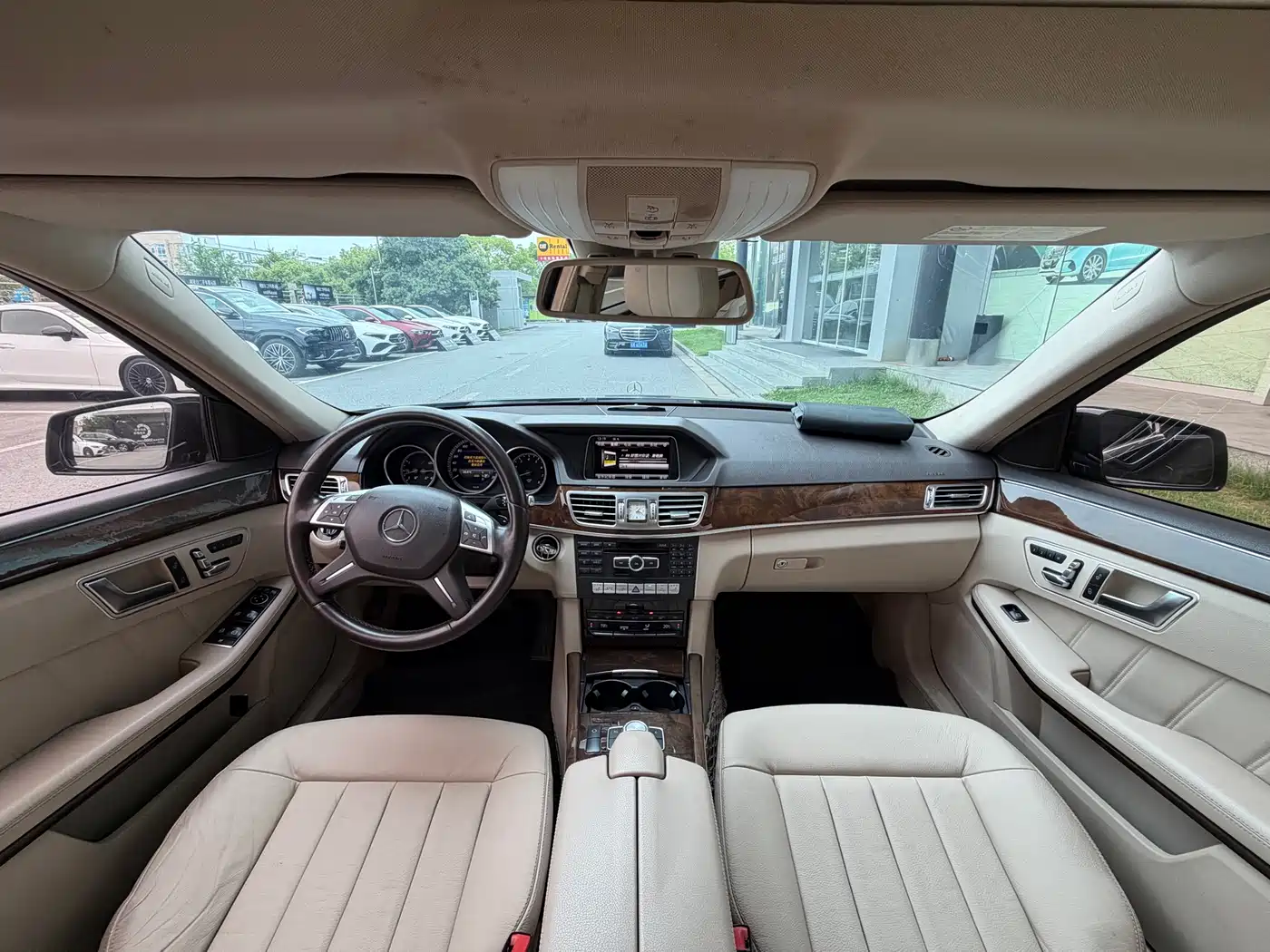Mercedes-Benz E-Class 2014 Facelift E 260 L Luxury фото 15