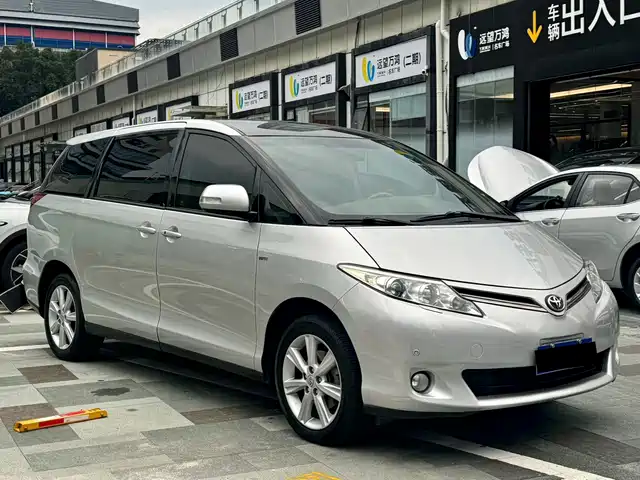 Toyota Previa 2006 Model 2.4L 7-Seater Luxury Edition — фото 3
