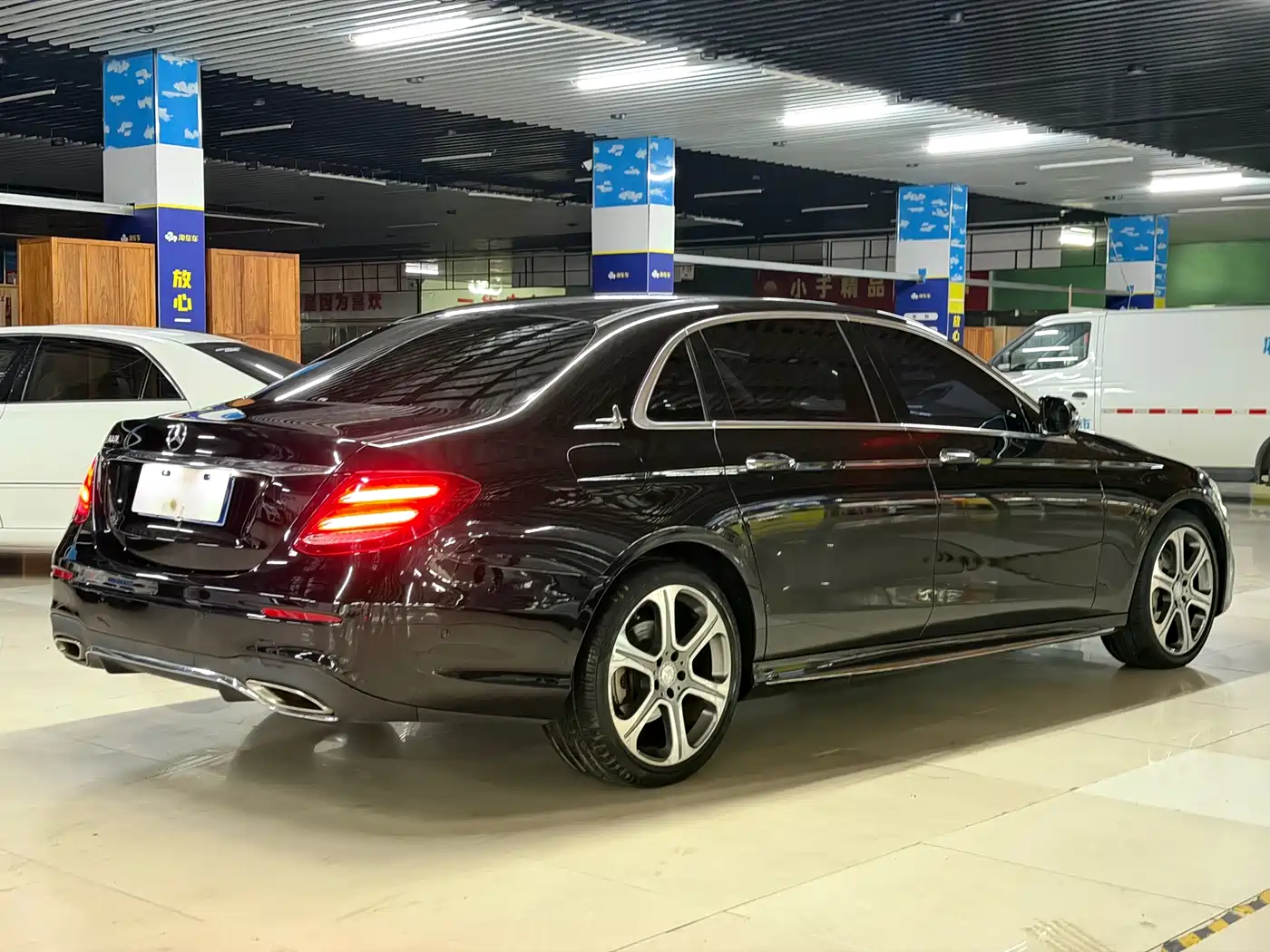 Mercedes-Benz E-Class 2017 E 300 L Sport Luxury фото 10