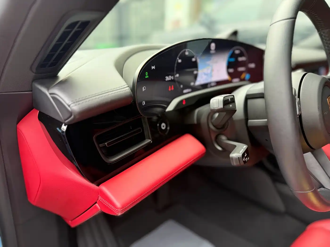 Porsche Taycan 2019 Taycan 4S фото 11