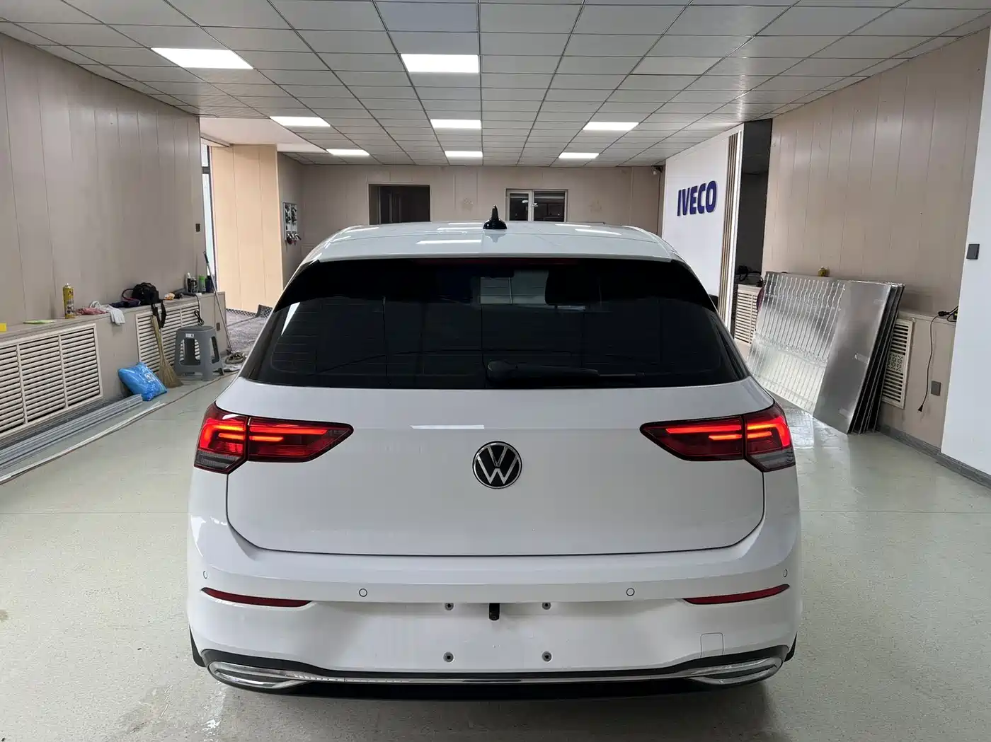 Volkswagen Golf 2021 280TSI DSG 30th Anniversary Edition фото 5