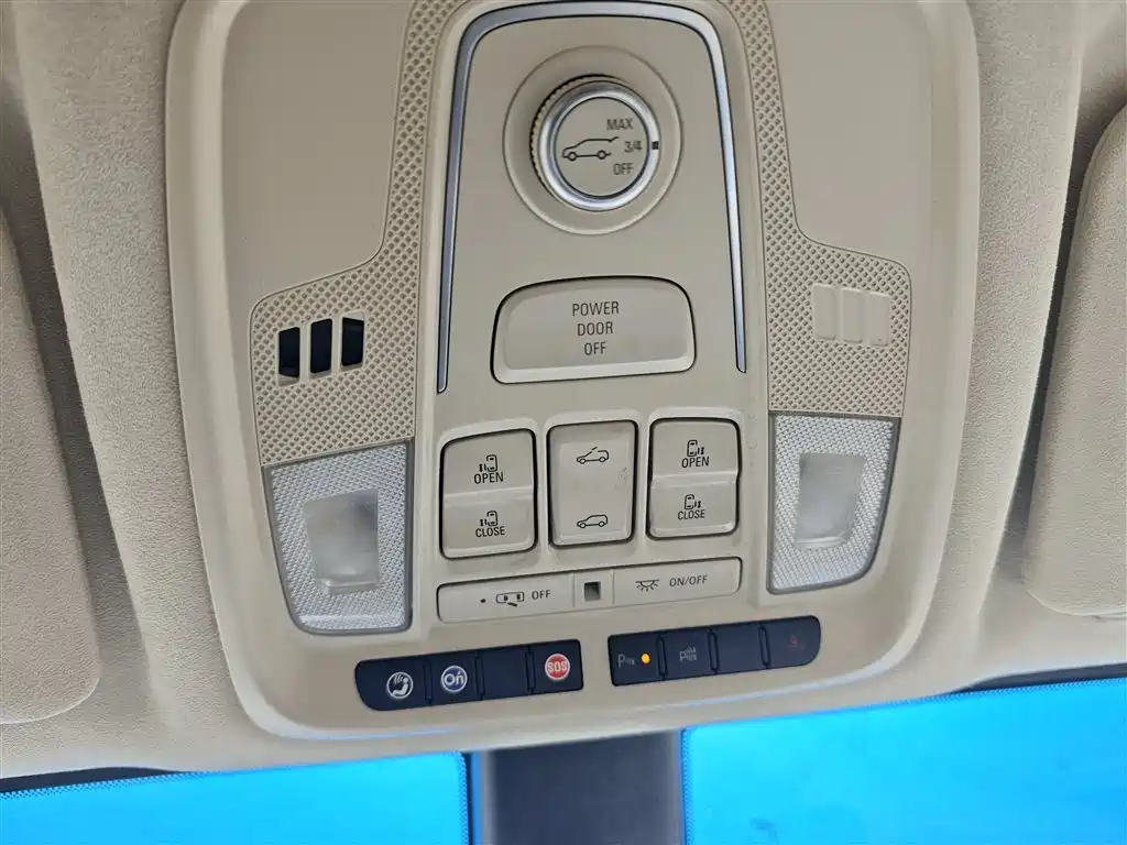 BUICK GL8