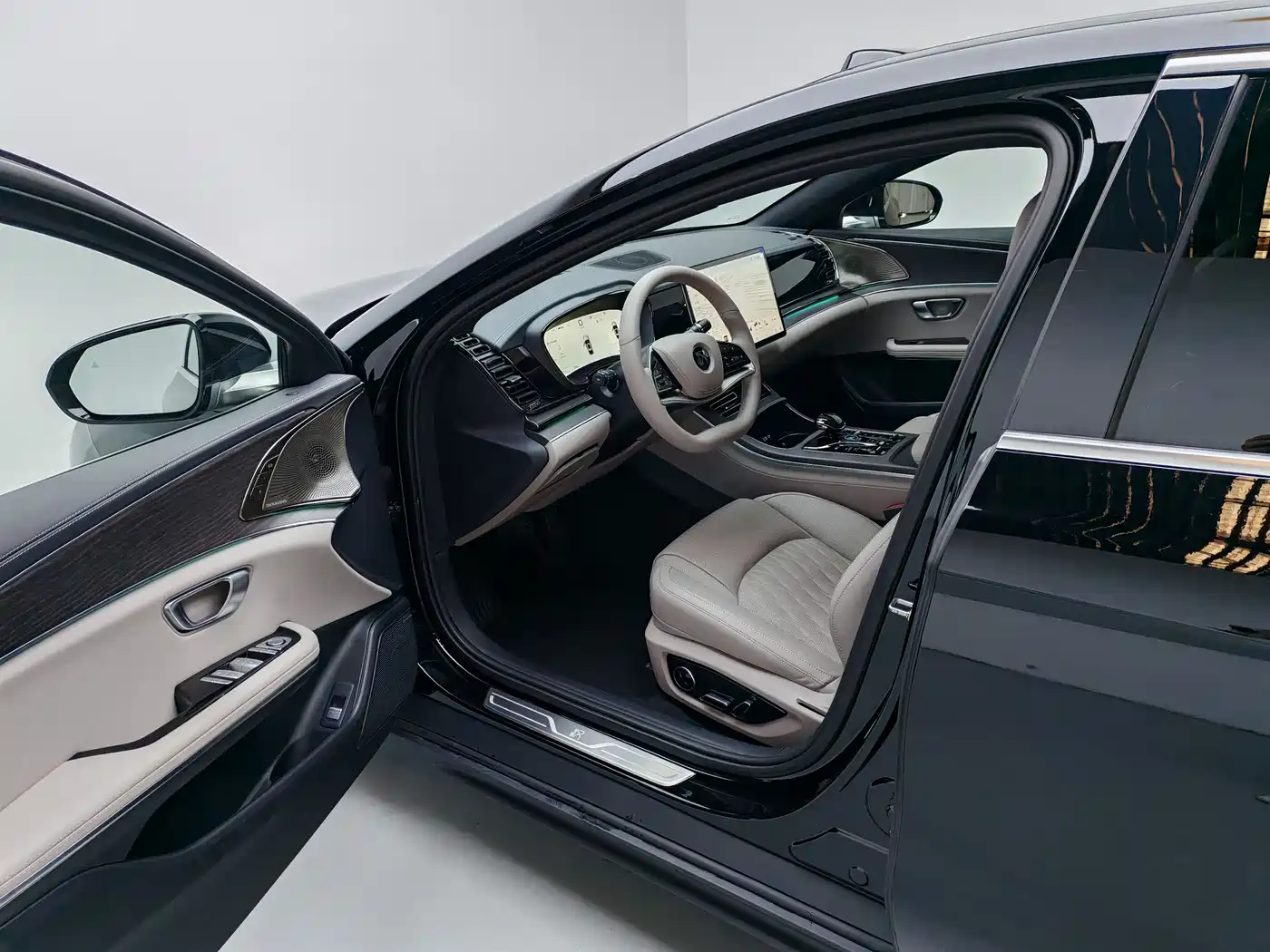 BYD Han 2025 DM-i Smart Driving Edition 125KM LiDAR Flagship фото 7