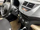 Фото 10 - Suzuki Alto