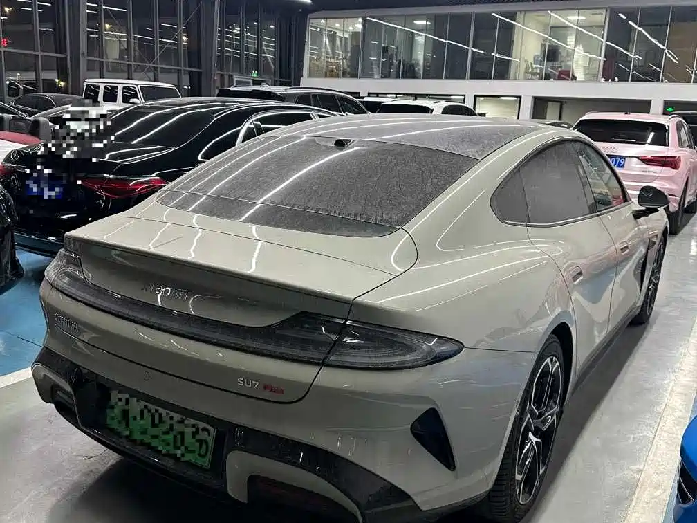 XIAOMI CAR XIAOMI SU7