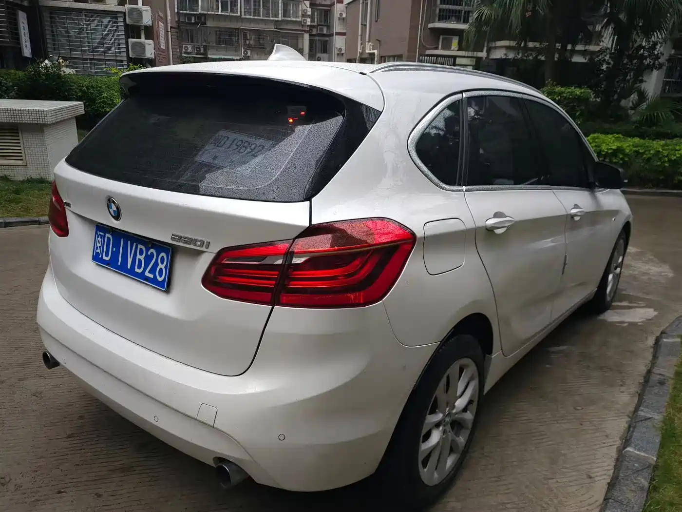 BMW 2 Series Touring 2016 2016 220i Leading Model