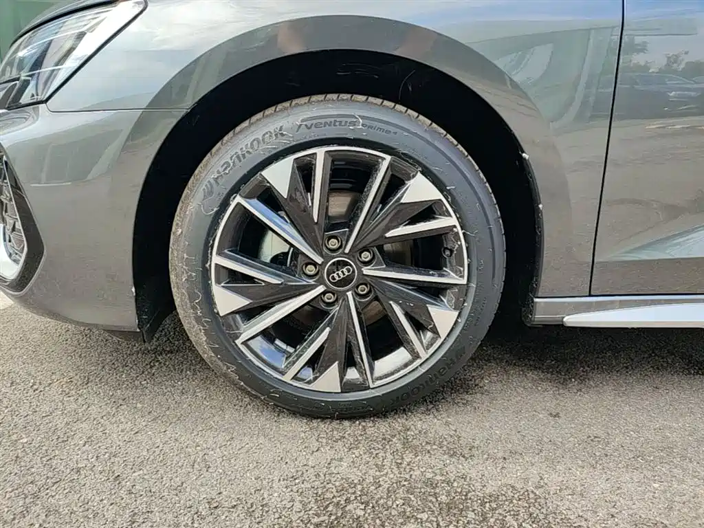 Audi A3 2025 Facelift A3L Limousine 35TFSI Flying Joy Edition фото 23
