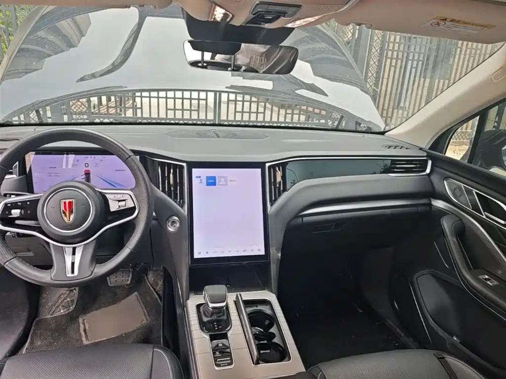 Hongqi HS7 PHEV 2024 2.0T PHEV AWD Qichang Edition 7-seater фото 10