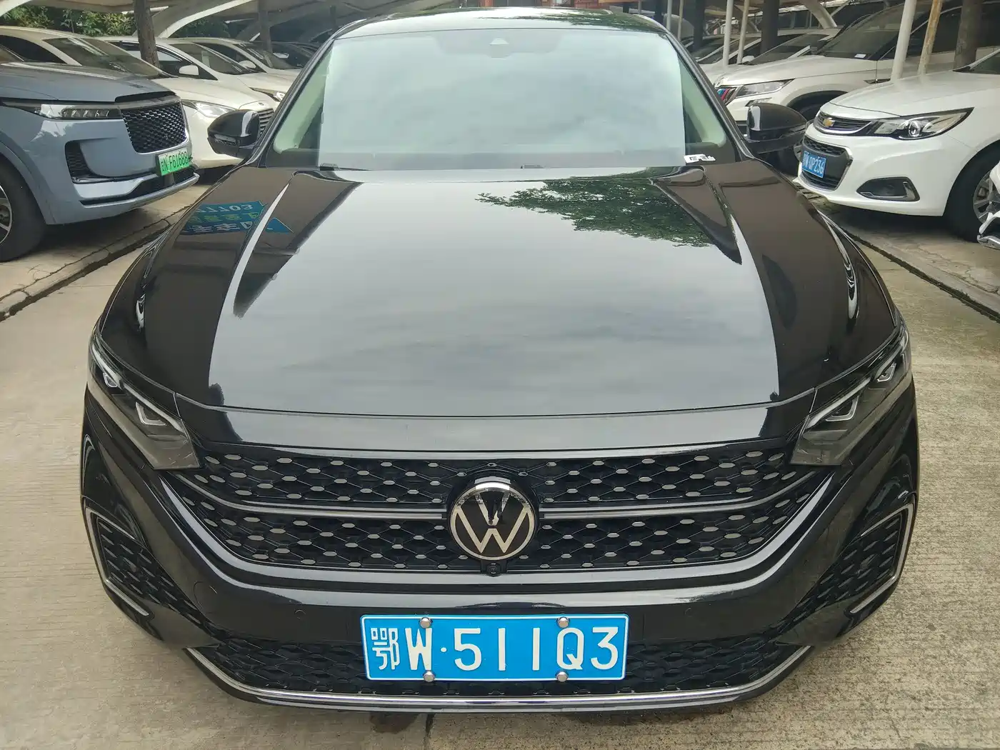 Volkswagen Passat 2022 330TSI Starlight Elite Edition фото 2