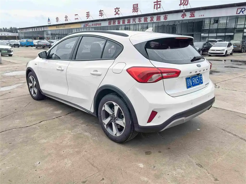 Ford Focus Active 2020 2020 EcoBoost 180 Auto Trendy Edition