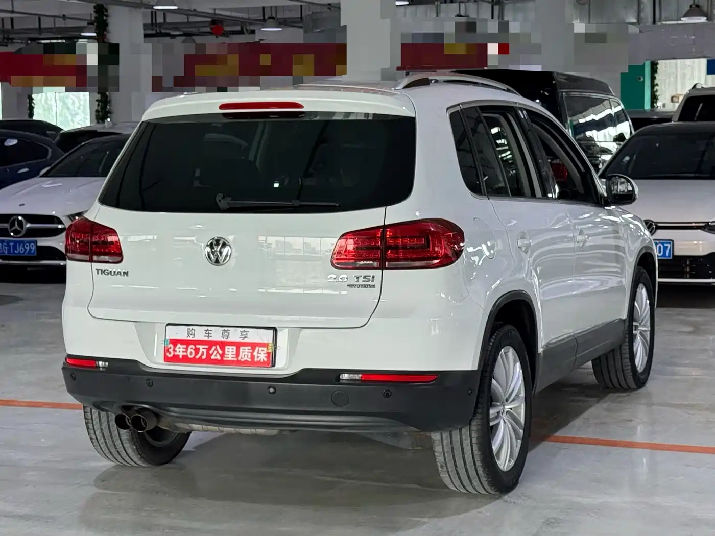 Volkswagen Tiguan 2015 2.0TSI Comfort Edition фото 6