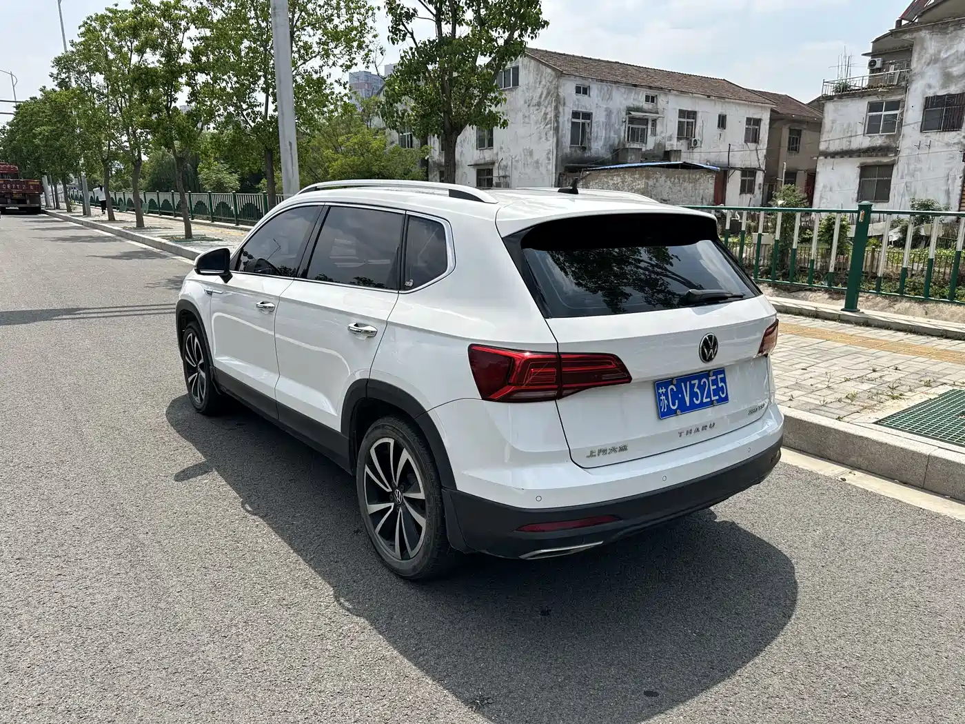 VOLKSWAGEN TUYUE