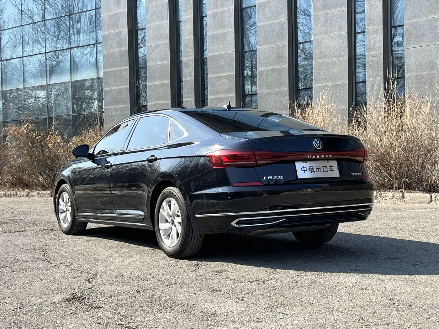Volkswagen Passat 2023 280TSI Business Edition фото 6