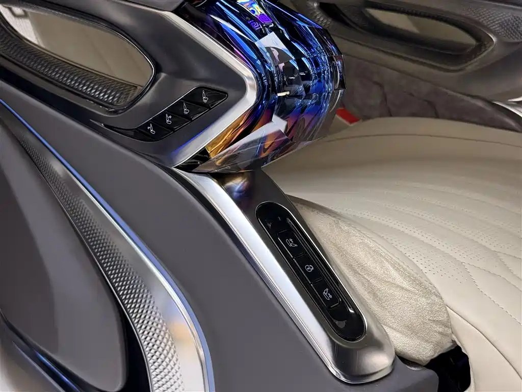 Toyota Sienna 2023 2.5L Hybrid Comfort Edition фото 16