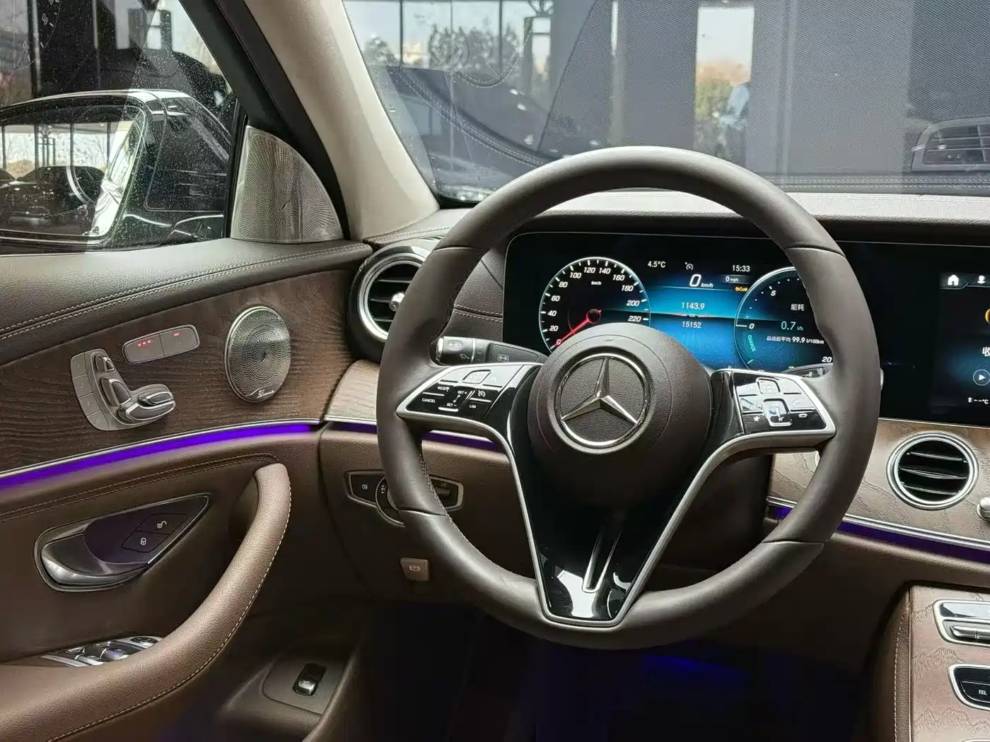 Mercedes-Benz E-Class 2023 E 300 L Fashion фото 9