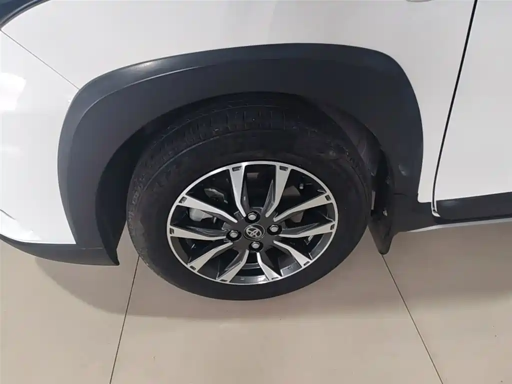 Toyota YARiS L Zhi Xuan 2022 Zhi Xuan X 1.5L CVT Luxury PLUS Edition фото 23