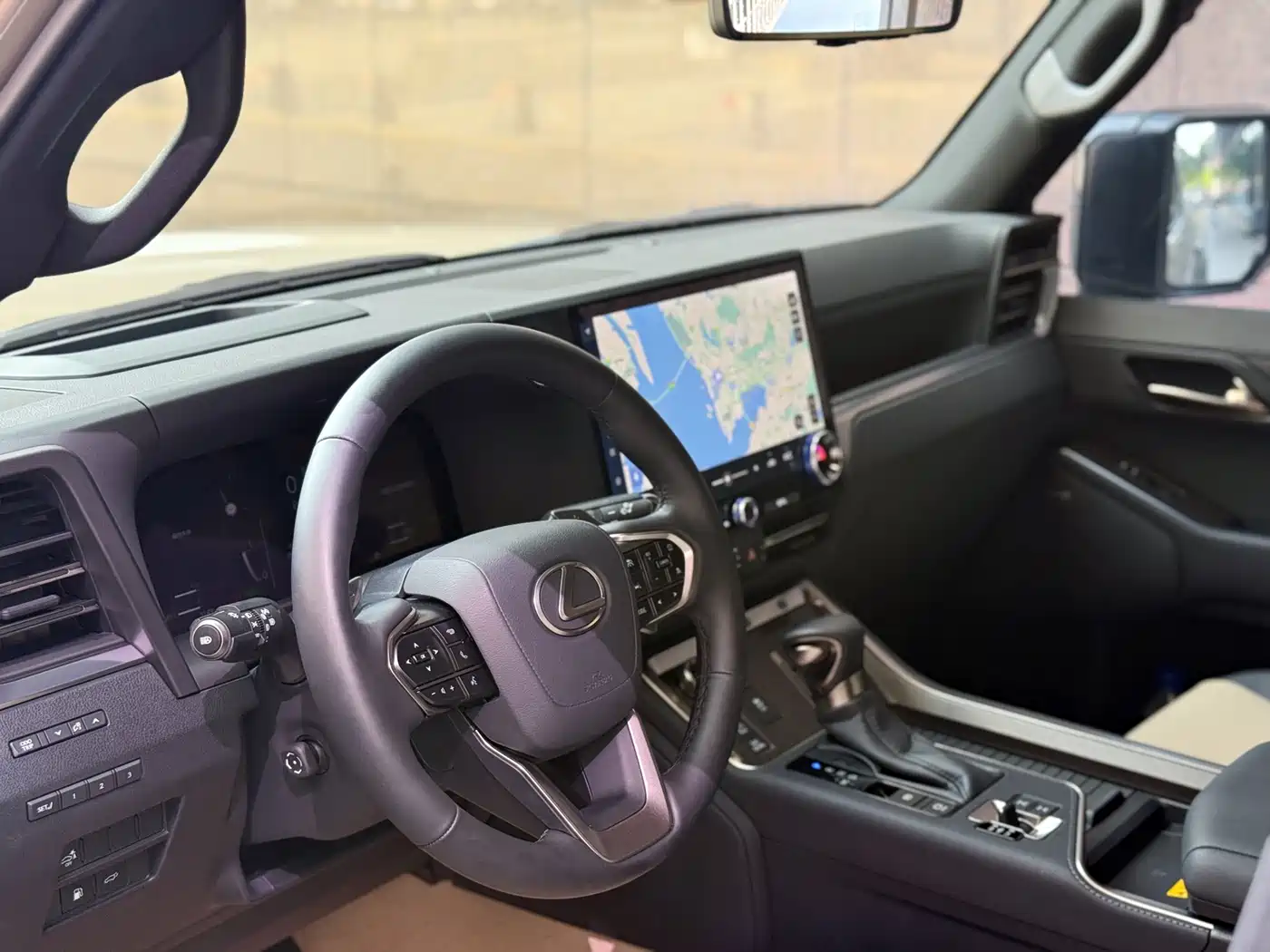 Lexus GX 2024 OVERTRAIL Summit Edition фото 4