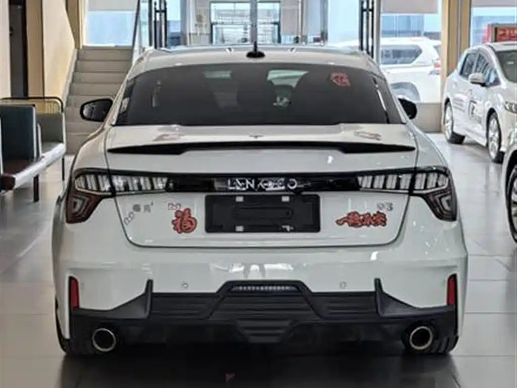 Lynk & Co 03 2018 1.5TD DCT Power Pro Version China V фото 8