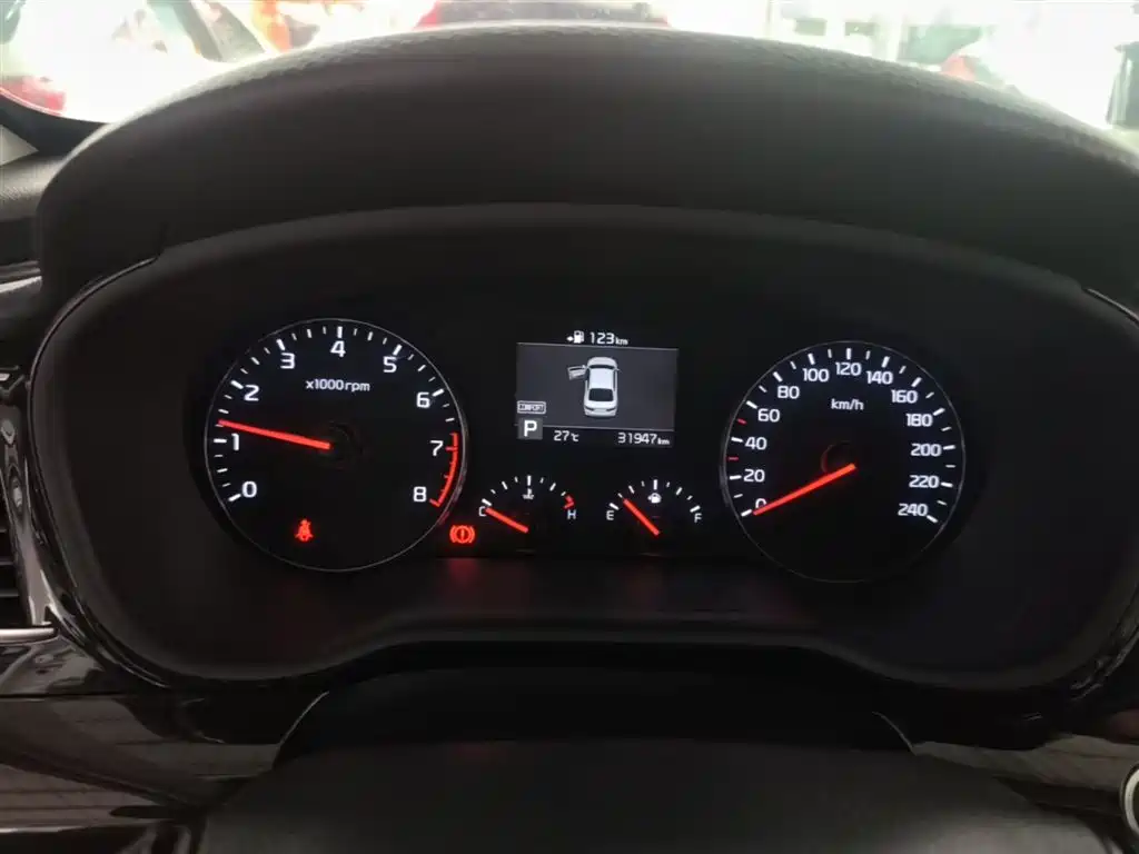 Kia Kaishen 2017 1.8L Automatic GLS фото 12
