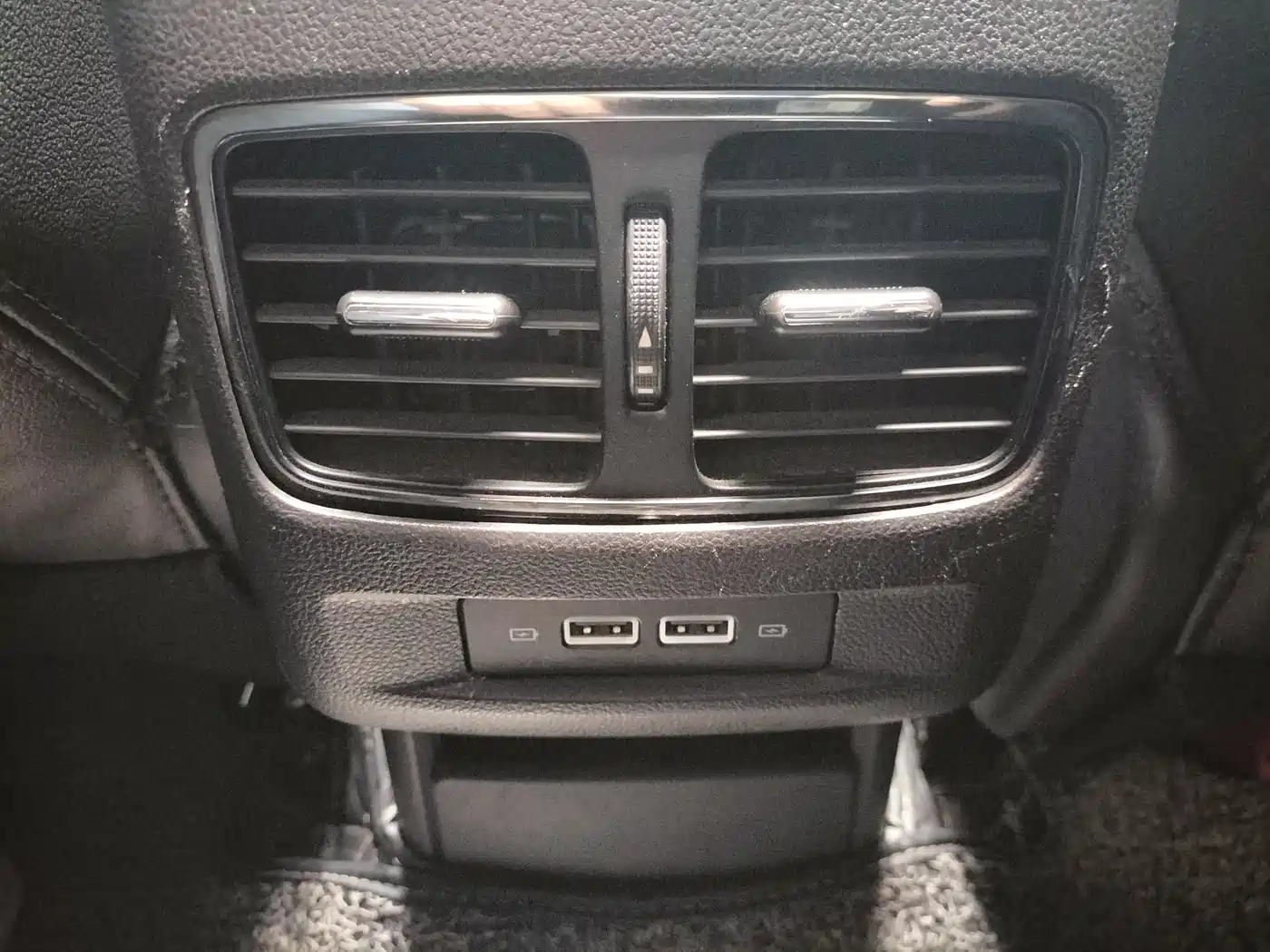 GAC Trumpchi Trumpchi GS4 2017 235T Automatic 2WD Luxury Smart Connected Edition фото 18