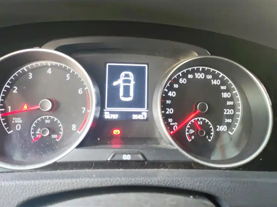 Volkswagen Golf 2016 1.4TSI Automatic R-Line фото 14