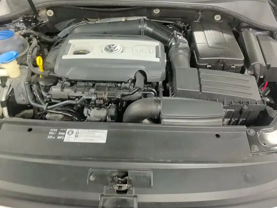 Volkswagen Passat 2015 1.8TSI Automatic Prestige Edition фото 10