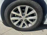 Photo 14 - Chevrolet Malibu