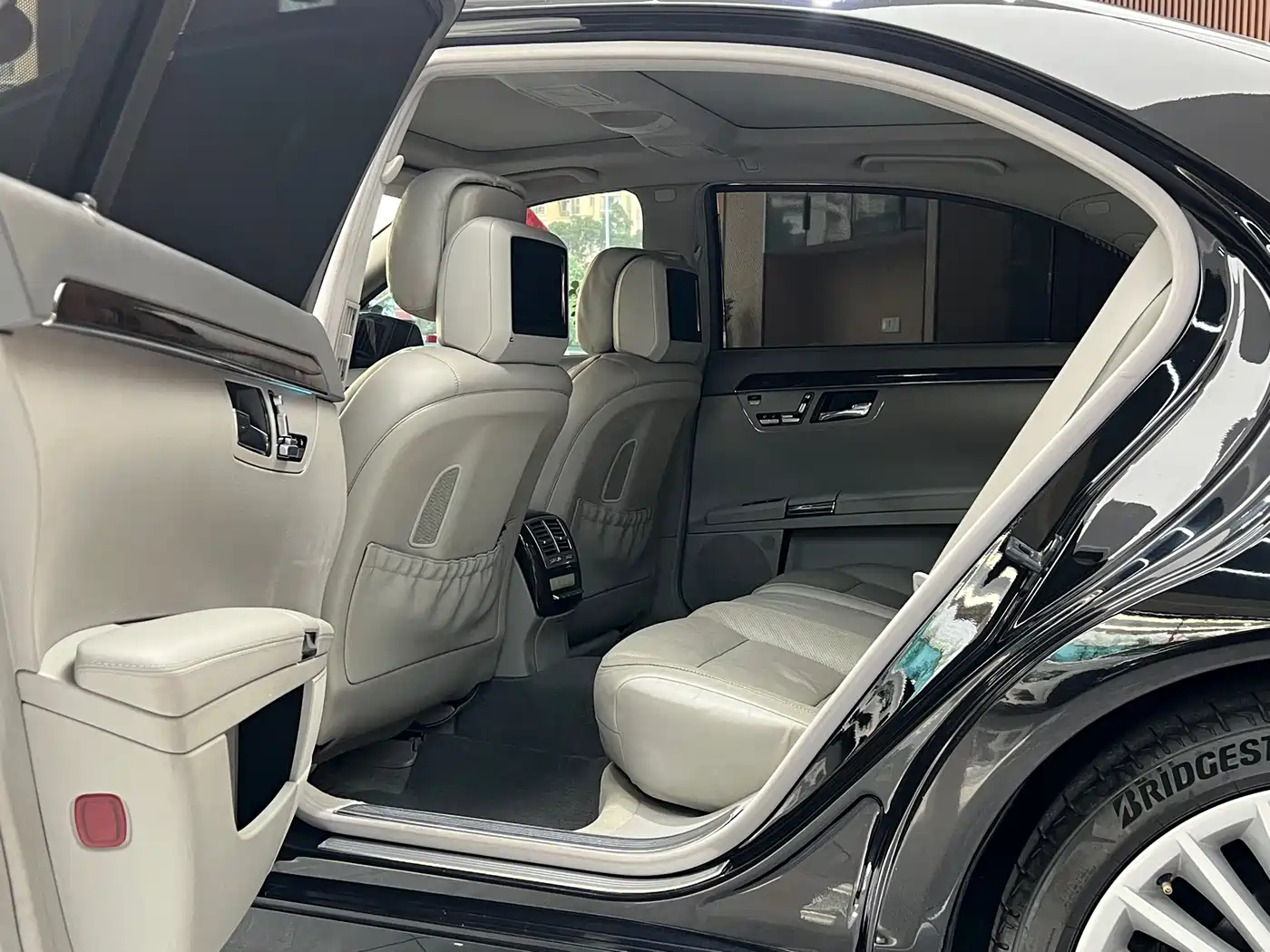 Mercedes-Benz S-Class 2010 Model S 400 L HYBRID фото 9