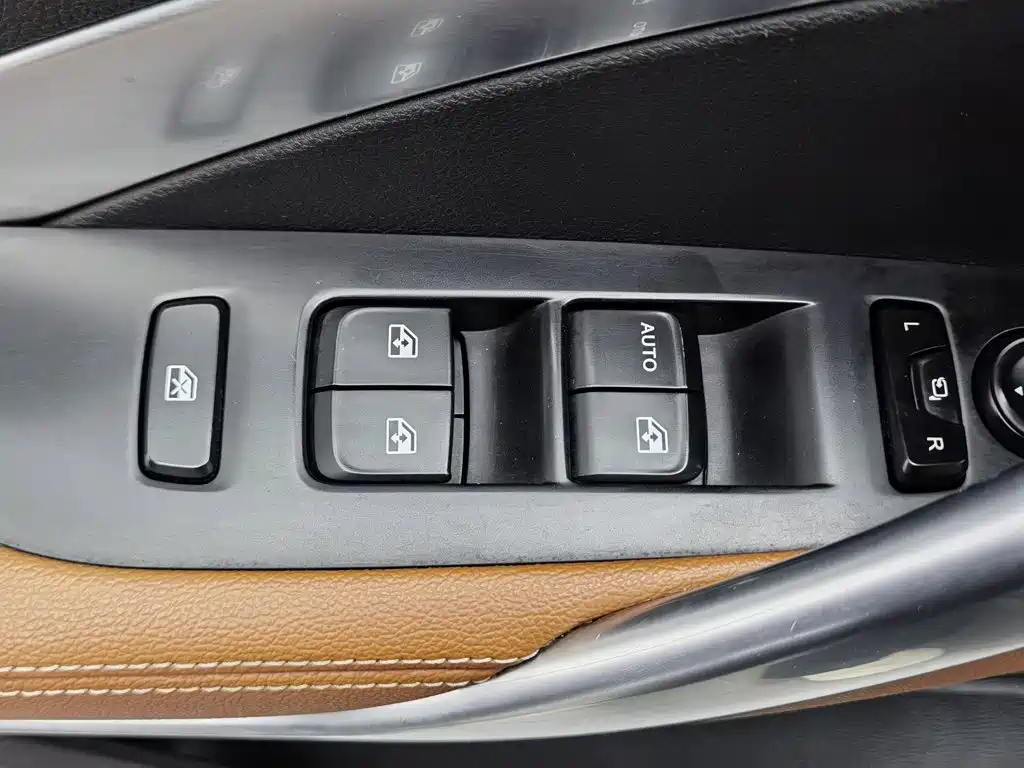 Baojun 510 2018 2017 1.5L Auto Luxury