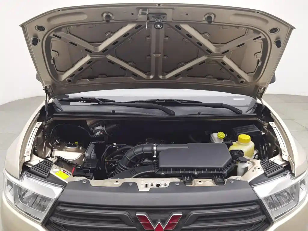 Wuling Hongguang V, миниатюра 6
