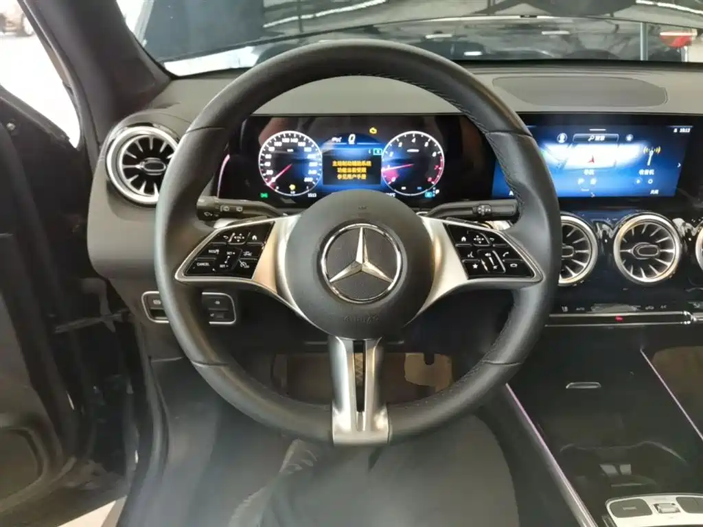 Mercedes-Benz GLB 2024 Facelift GLB 220 Style фото 11