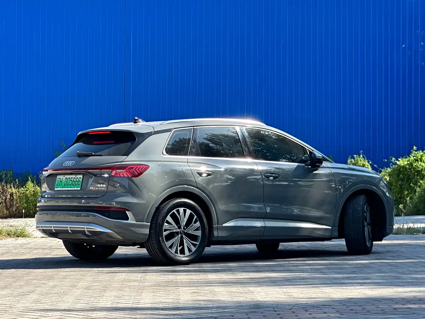 Audi Q4 e-tron 2023 2023 40 e-tron Pioneer Edition