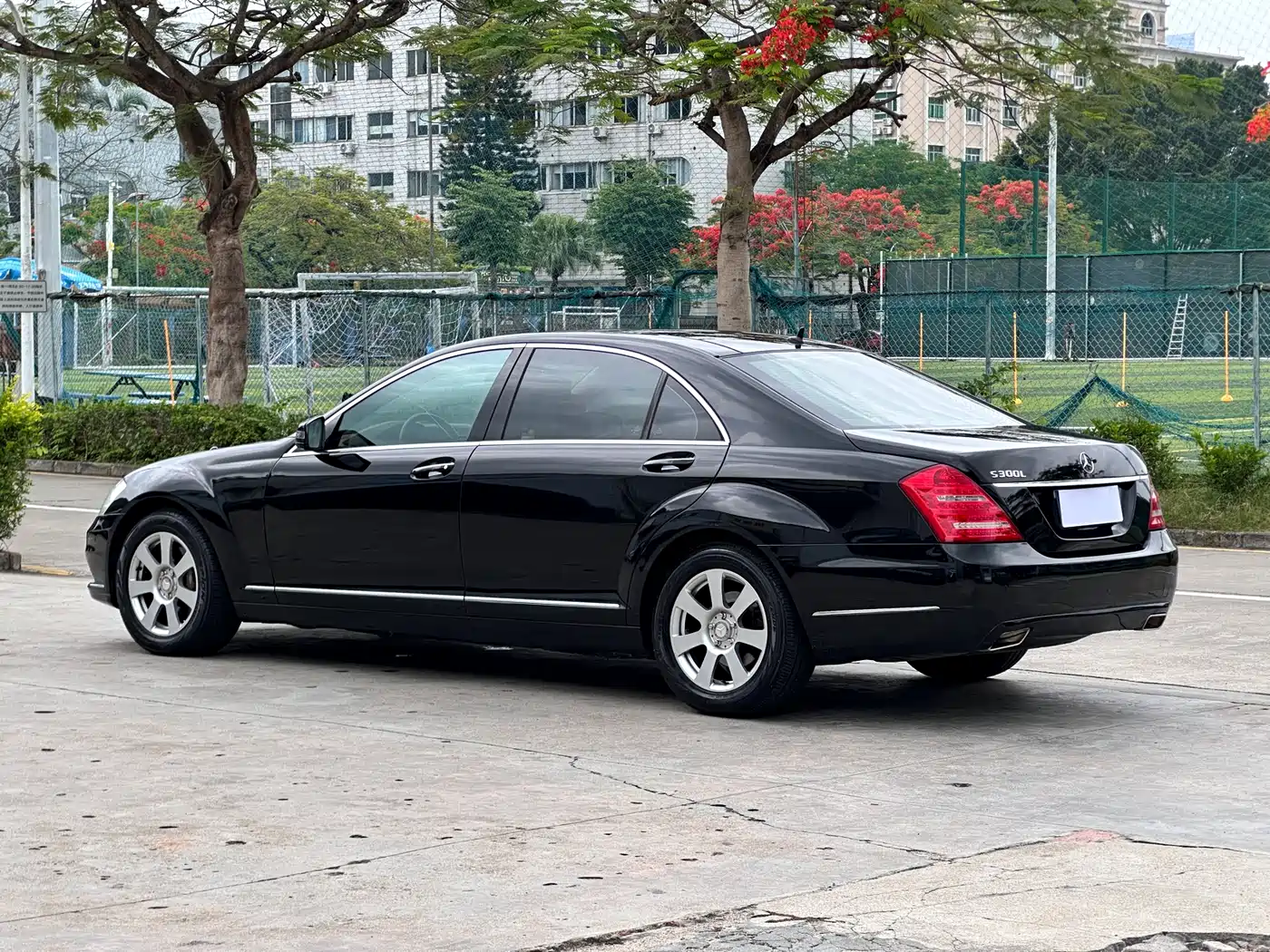 Mercedes-Benz S-Class 2012 S 300 L Business Grand Edition фото 4