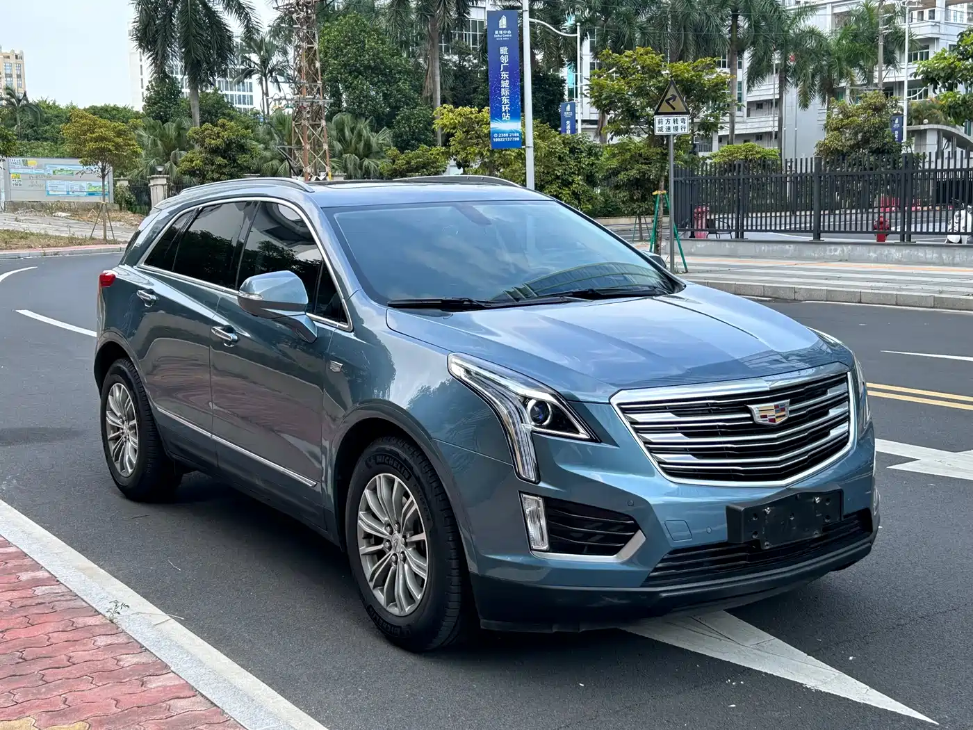 Cadillac XT5 2018 25T Luxury фото 3