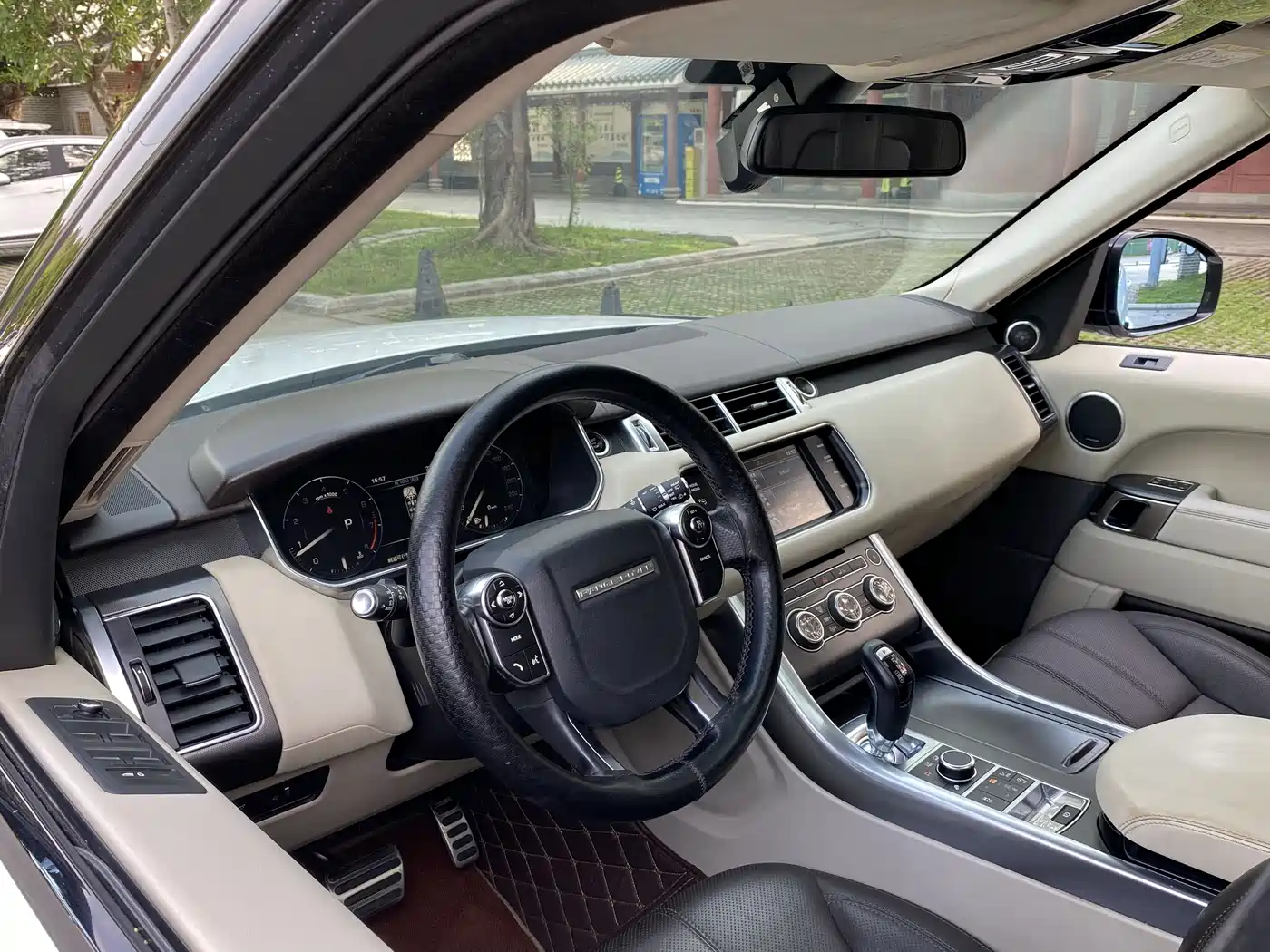 Land Rover Range Rover Sport 2014 3.0 SC V6 HSE DYNAMIC фото 22