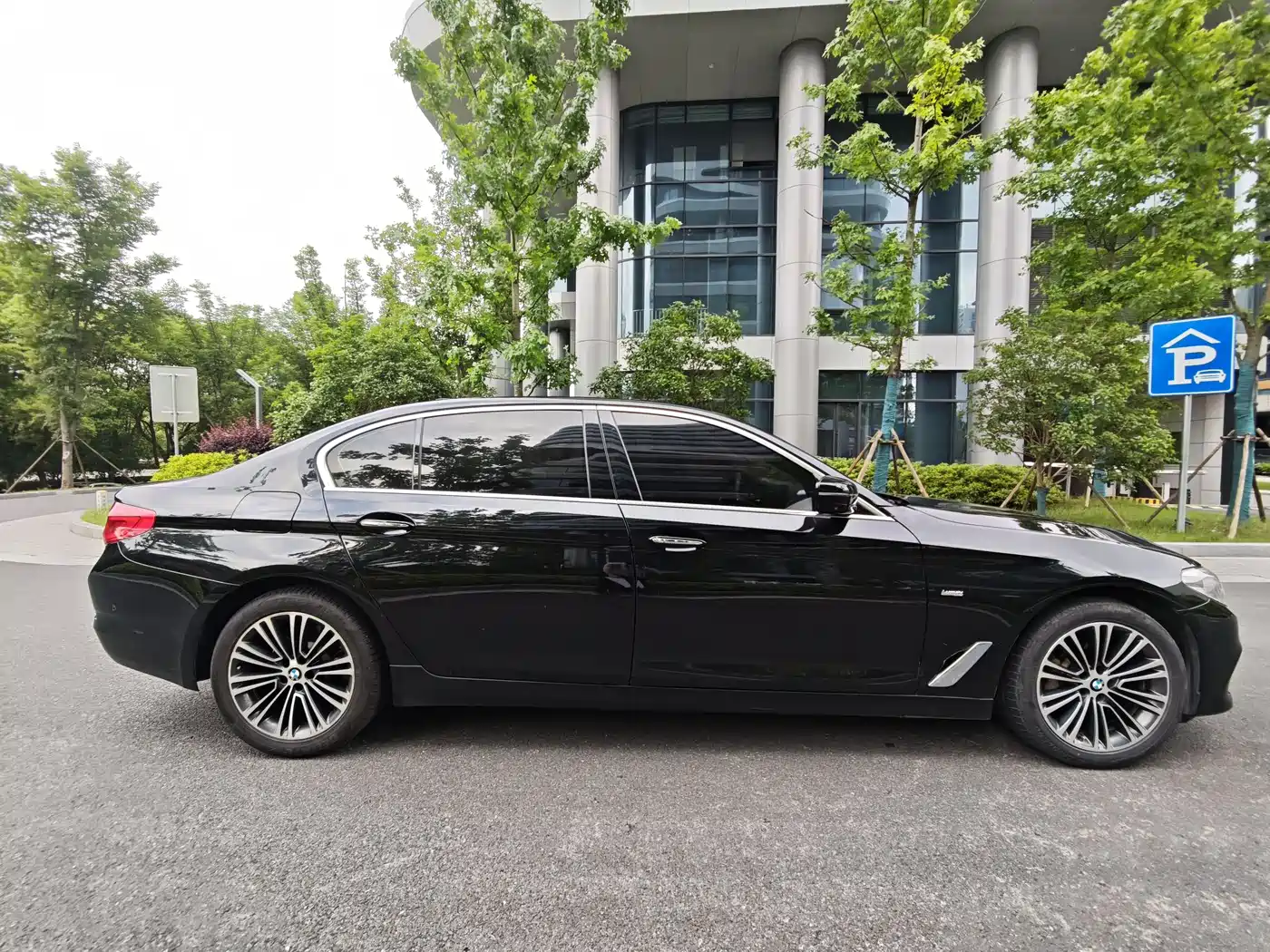 BMW 5 Series 2018 Facelift 530Li Exclusive Luxury Package фото 8