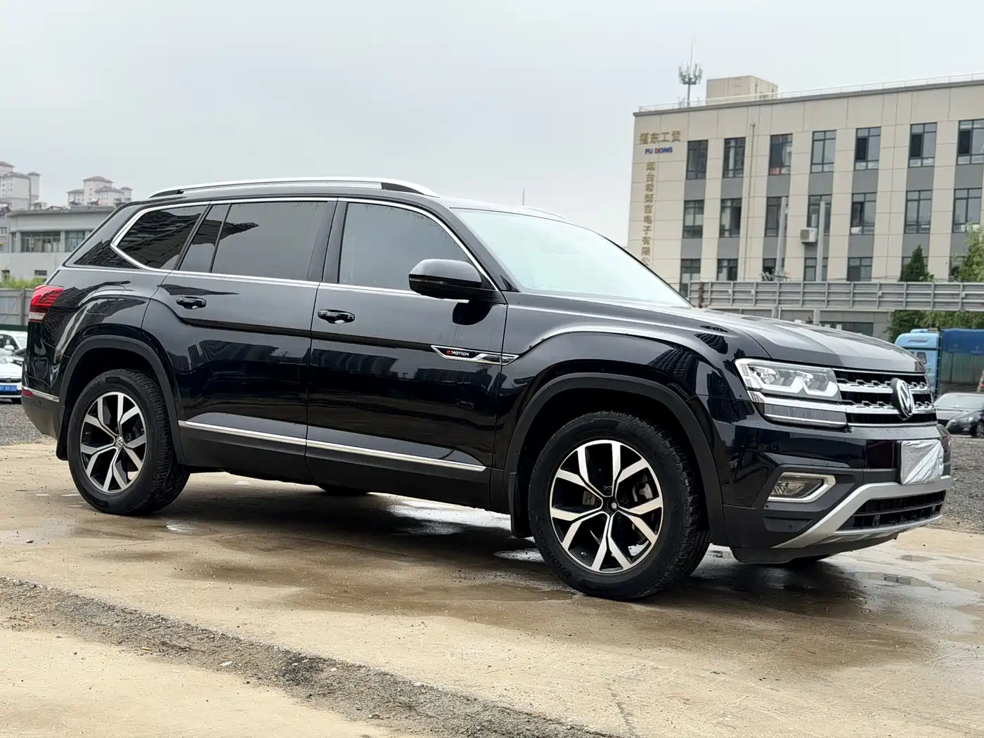 Volkswagen Teramont 2020 380TSI 4WD Luxury Edition China VI фото 5