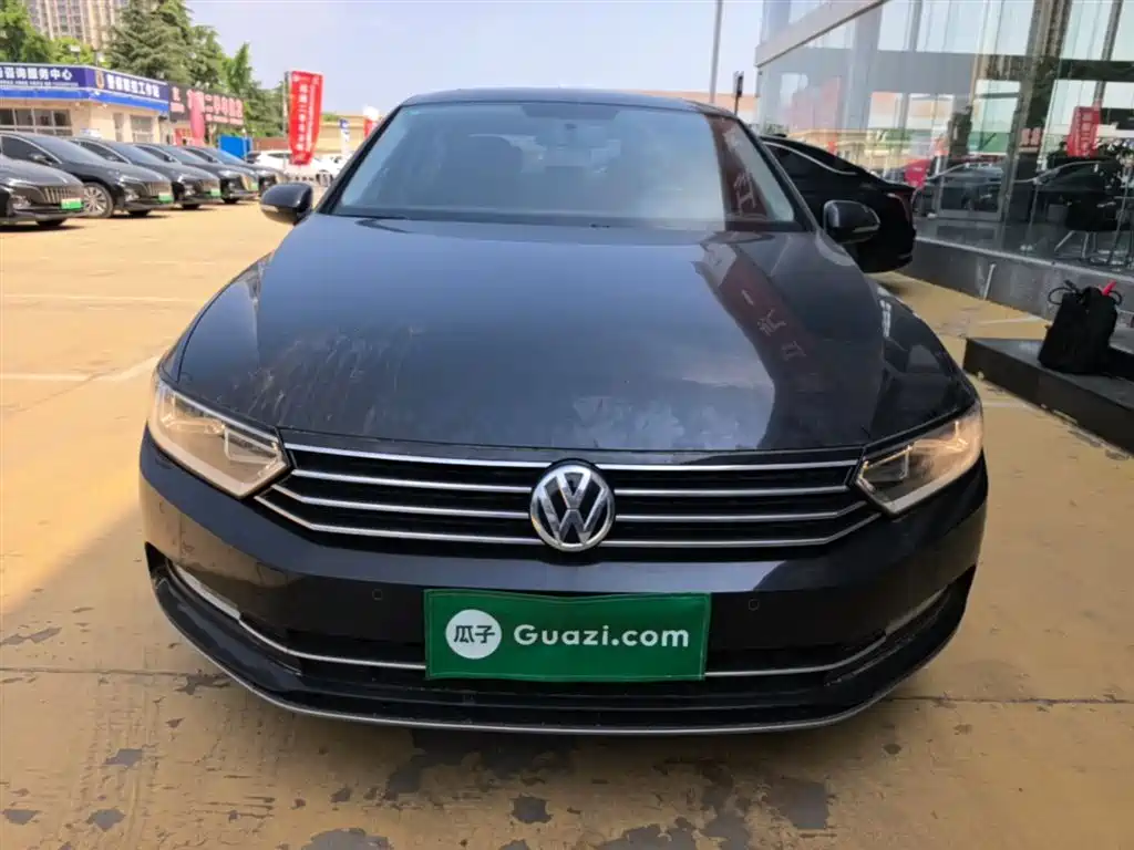 Volkswagen Magotan 2018 330TSI DSG Leading фото 3