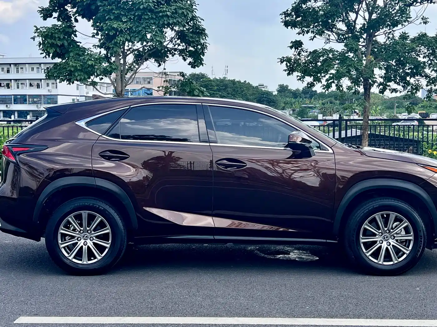 Lexus NX 2020 200 FWD Sharp Edition China V фото 4