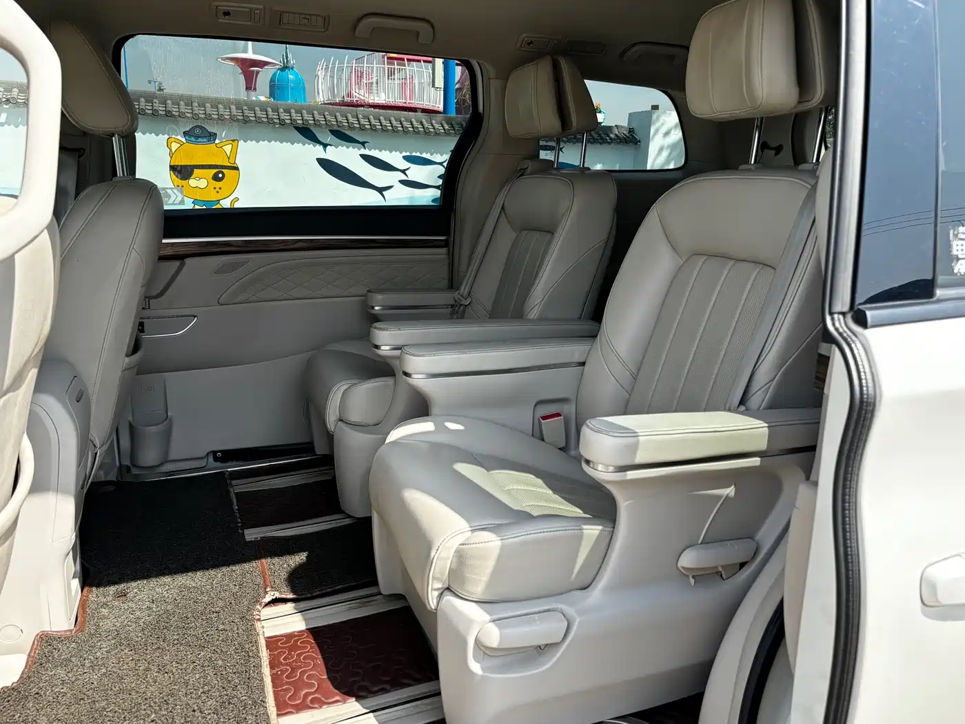 GAC Trumpchi Trumpchi M8 2018 320T Exclusive Edition фото 4