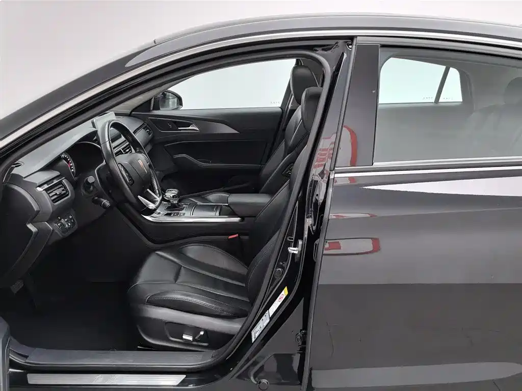 Hongqi H5 2020 1.8T Automatic Smart Connection Qi Enjoy Edition фото 10